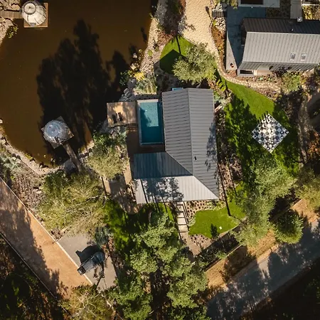 Sherlock Villa *